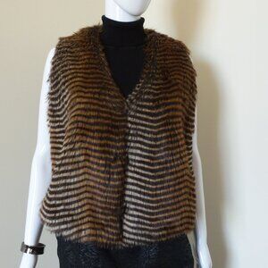 Pearl Studios Chic Elegant Faux Fur & Knit Mixed Media Vest